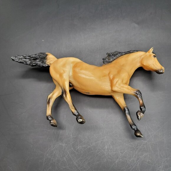 Breyer Horse Butterscotch Kiger Mustang Vintage Figurine Silver Stamp  PR187 - Picture 9 of 9